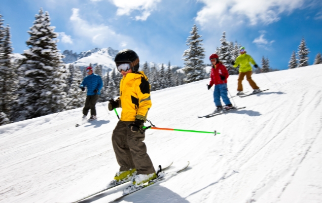 3 Best Skiing Locations in the US