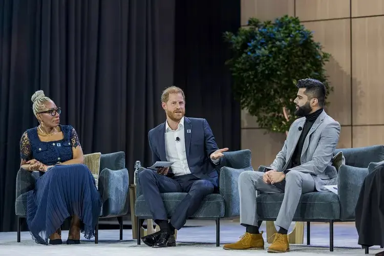 Prince Harry Makes Surprise Las Vegas Appearance After Explosive BBC Interview
