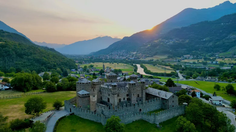 This Stunning Italian Valley Between Geneva and Milan Is Full of Spas, Ruins, and Scenic Parks