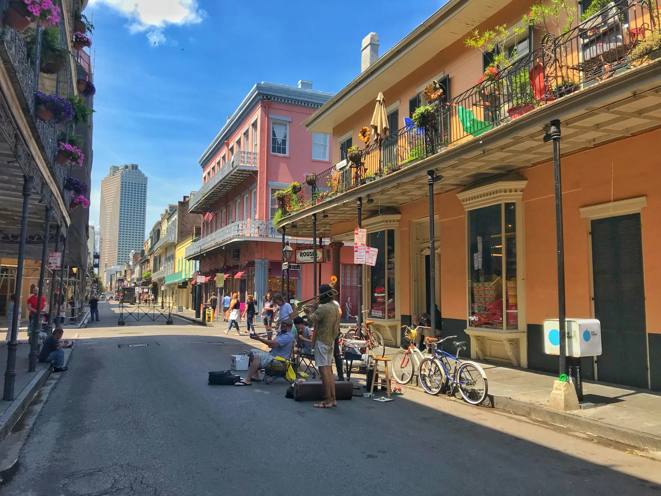 New Orleans in 2025: Jazz, Cuisine, and Mardi Gras Magic