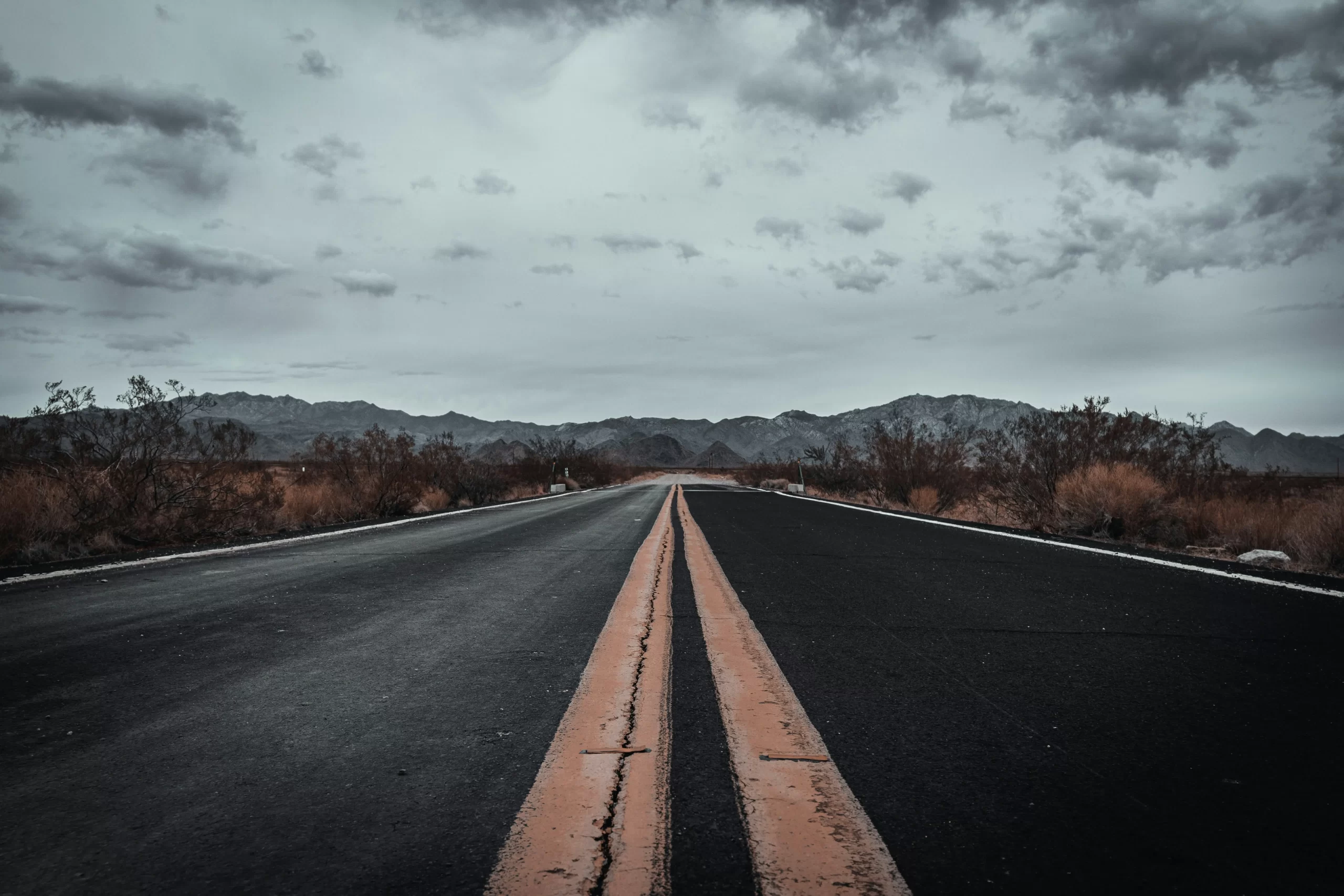 California to Arizona drive Trip Guide 2025: Best Stops, Routes .