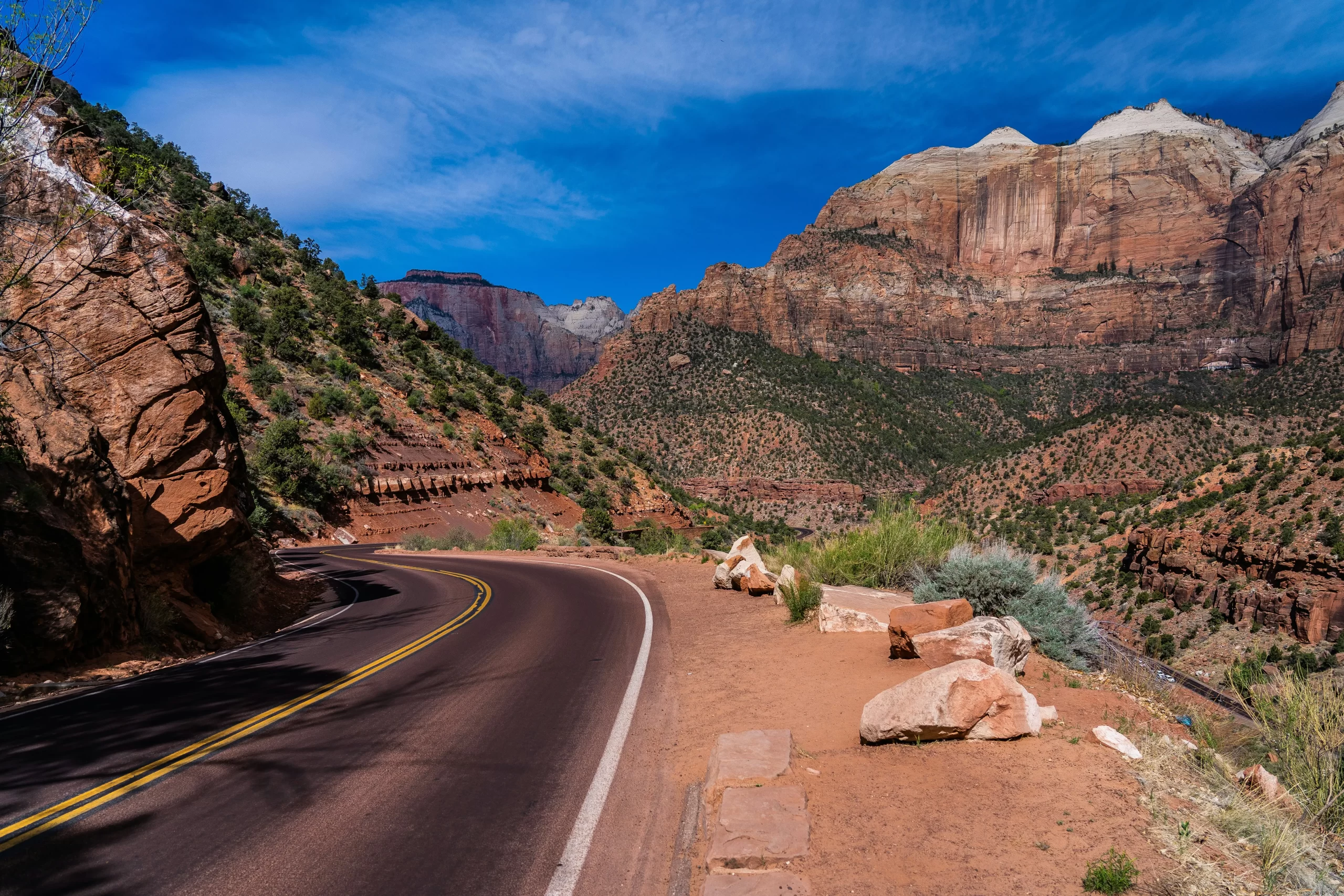 USA road trip Destinations 2025: Scenic Routes & Hidden Stops